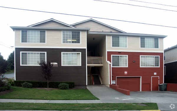 Photo - Wisteria Court
