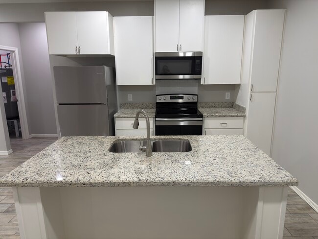 Photo - 1404 W Heritage Dr Unit 2