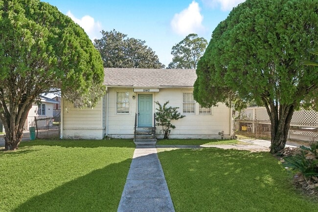 Photo - Cozy 3-Bedroom Home in Algiers – Comfort &...