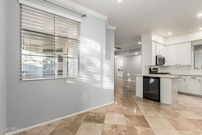 Photo - 2992 N Miller Rd