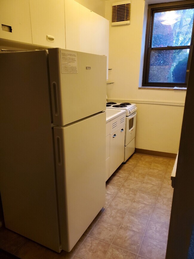 Photo - 93 Mt Lebanon Blvd