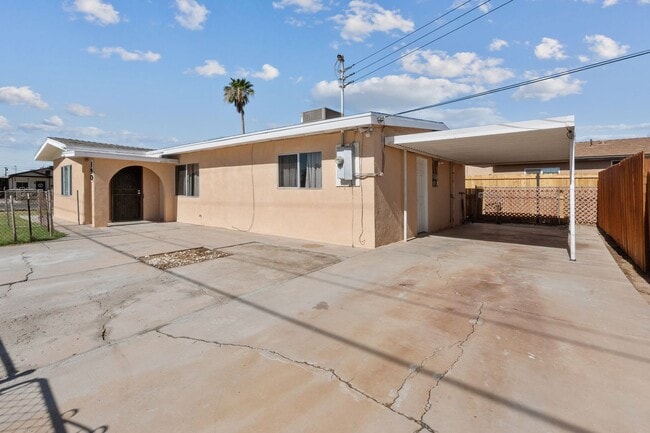 Photo - HOUSE FOR RENT IN EL CENTRO