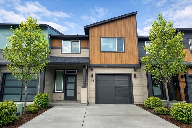 Building Photo - 11918 NE 108th St