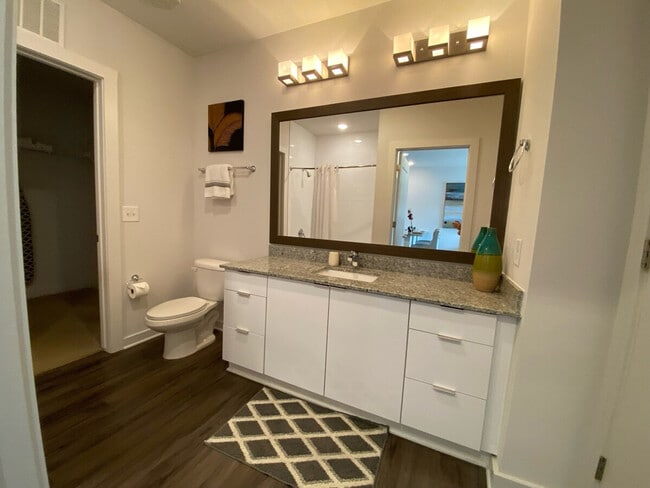 Photo - 1301 Spring St NW Unidad ID1332028P