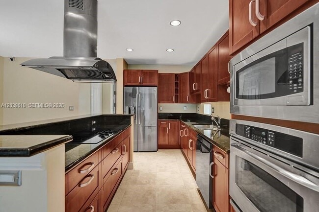 Photo - 409 SW 5th St