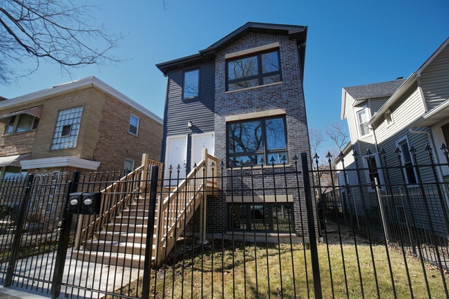 Photo - 836 N Parkside Ave Unidad 2