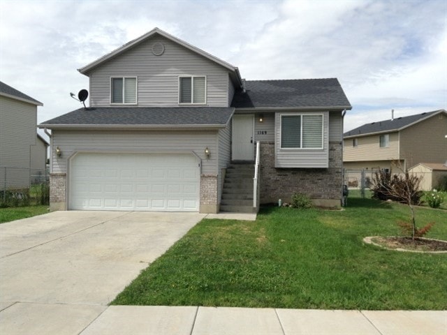 Building Photo - 1169 N Orchard Ave