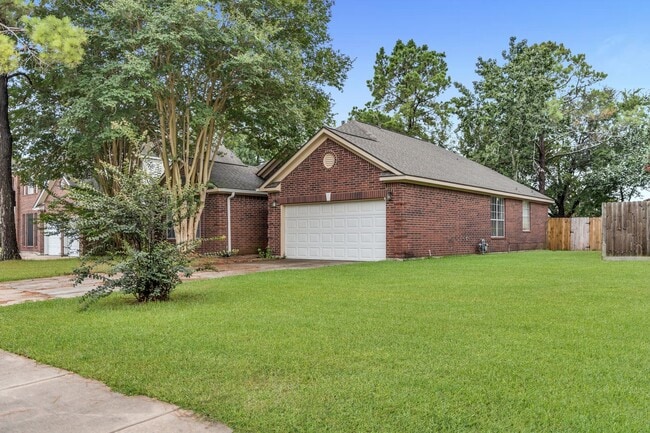 Building Photo - 15007 Chestnut Falls Dr