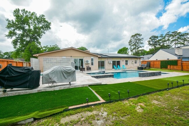 Photo - 1402 Chestnut Ridge Rd