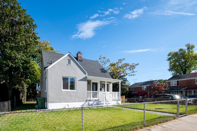 Photo - 4621 Greenhill Ave