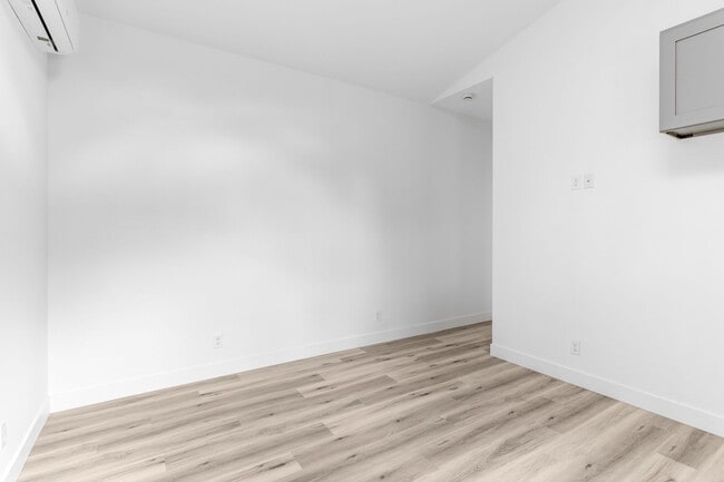 12602 Kensington Ln Unit 12