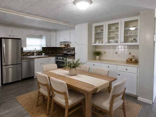 Photo - 620 57th Ave W