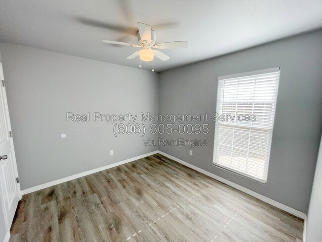 1306 N Clinton Ave
