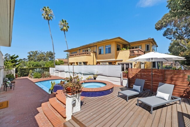 Photo - 4525 Rhode Island St