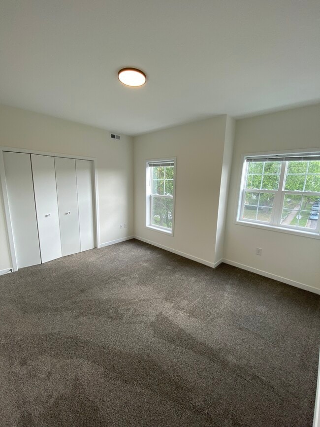 Photo - 749 Mount Curve Blvd Unit 201
