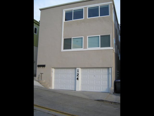 Frente del edificio - 124 45th St Unidad A