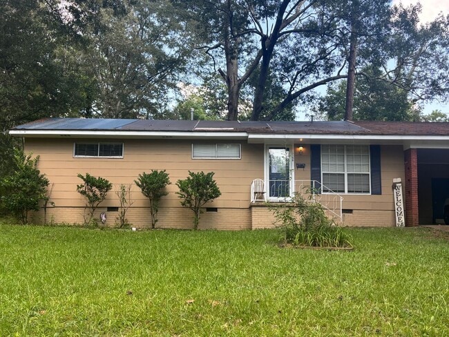 Building Photo - 3148 Shirley Dr