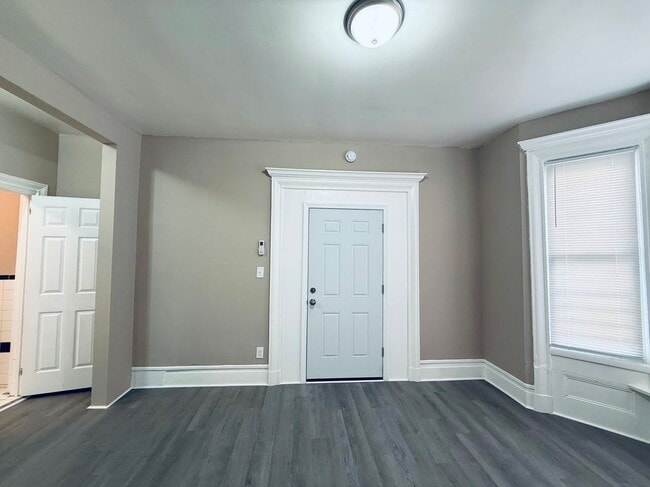 2832 Marion Ave Unit 1