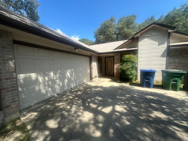 Photo - 9515 Brook Green