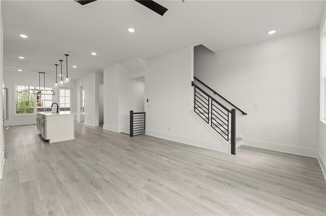 Photo - 673 soul Aly