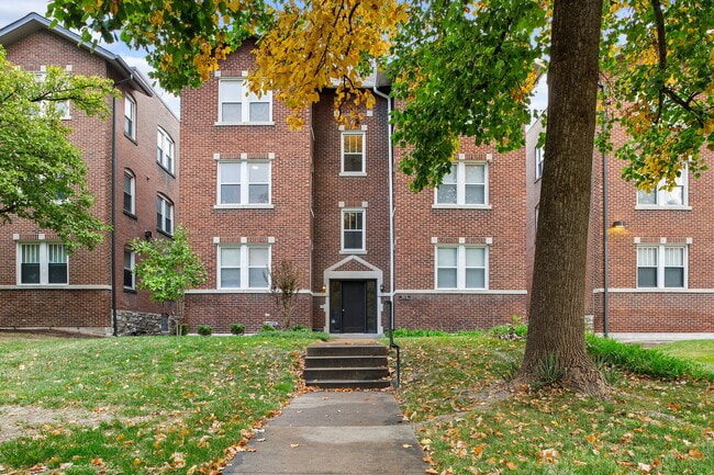 Building Photo - 6615 Kingsbury Blvd Unit 2E