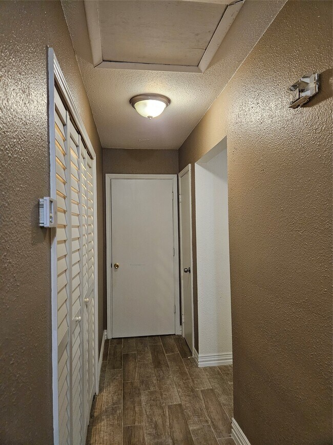 Photo - 7832 Green Lawn Dr Unit 7832