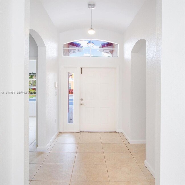 Photo - 16222 SW 102nd Terrace