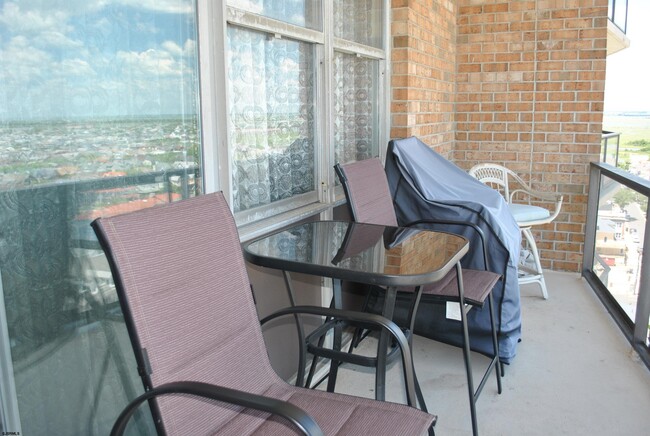 Photo - 4800 Boardwalk Unit 1502
