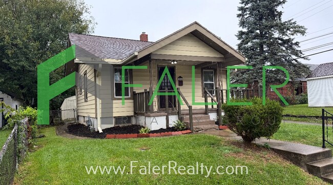 3015 Dwight Ave