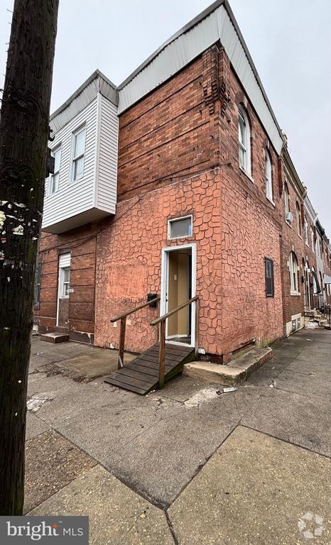 Building Photo - 528 E Willard St Rental