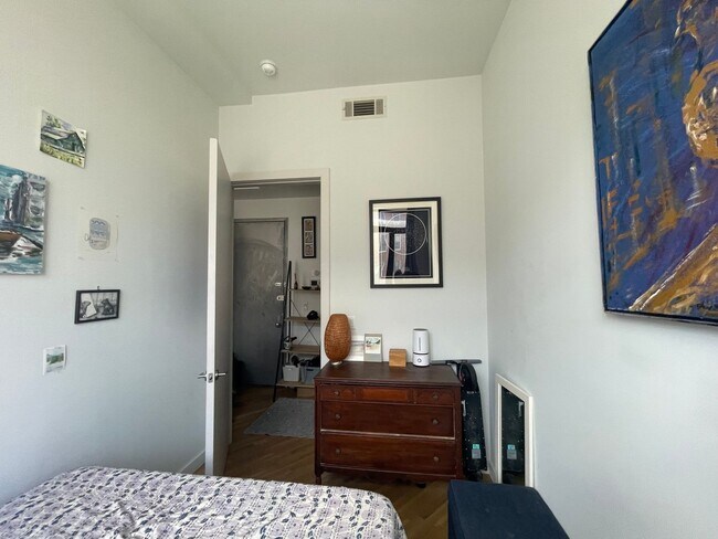 Photo - 1192 Bedford Ave