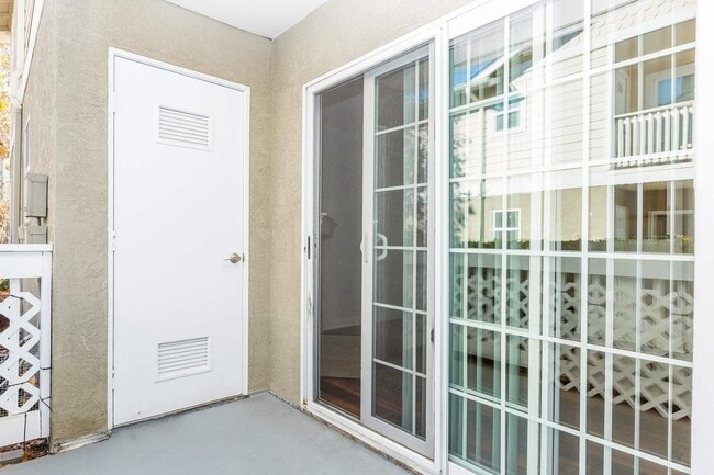 Photo - Citrus Court Apartments