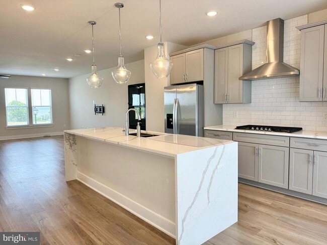 Building Photo - 1745 Riverbluff Ave Rental