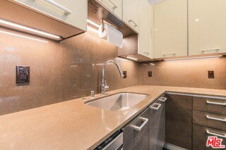 Photo - 13320 Beach Ave