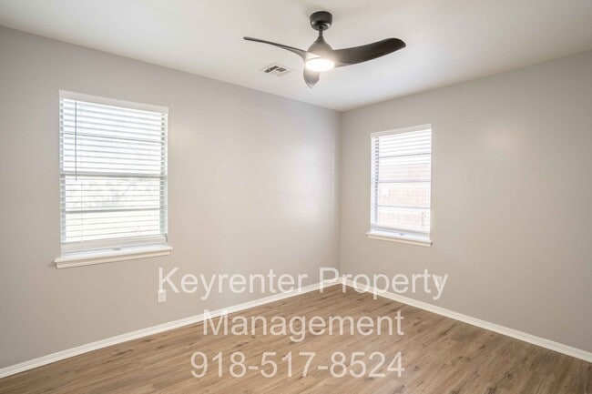 Photo - 3 Bedroom Broken Arrow Home, Available for an immediate move in!