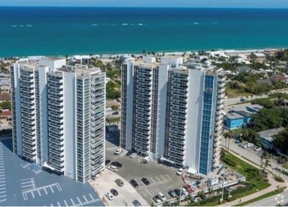 Building Photo - 2715 N Ocean Blvd Unit 2 Rental