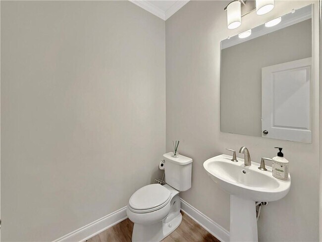 Photo - 6030 Stella Dr