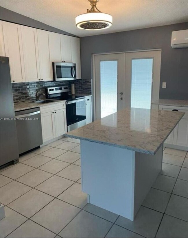 Photo - 67 Coral Dr Unit 1