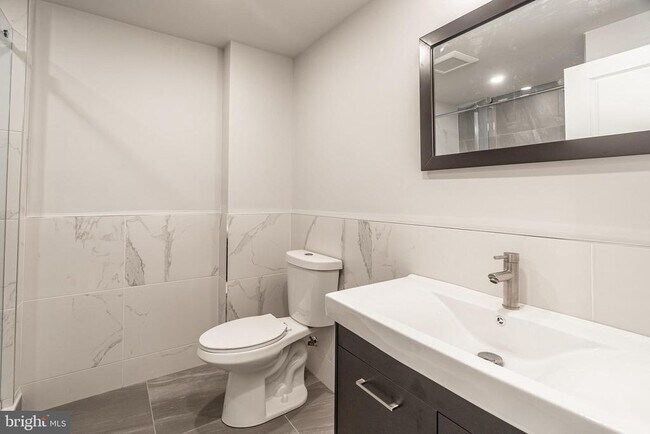 Photo - 754 S 8th St