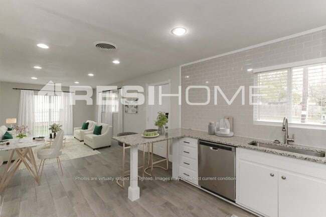 Photo - 1507 Granbury St