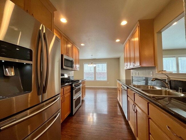 Photo - Charming 3 bed 2 bath home with oversized 2 car garage in Humboldt Hill