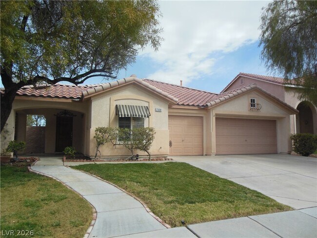 Photo - 2308 Cashmere Way