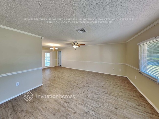 Photo - 2217 Pine View Cir House