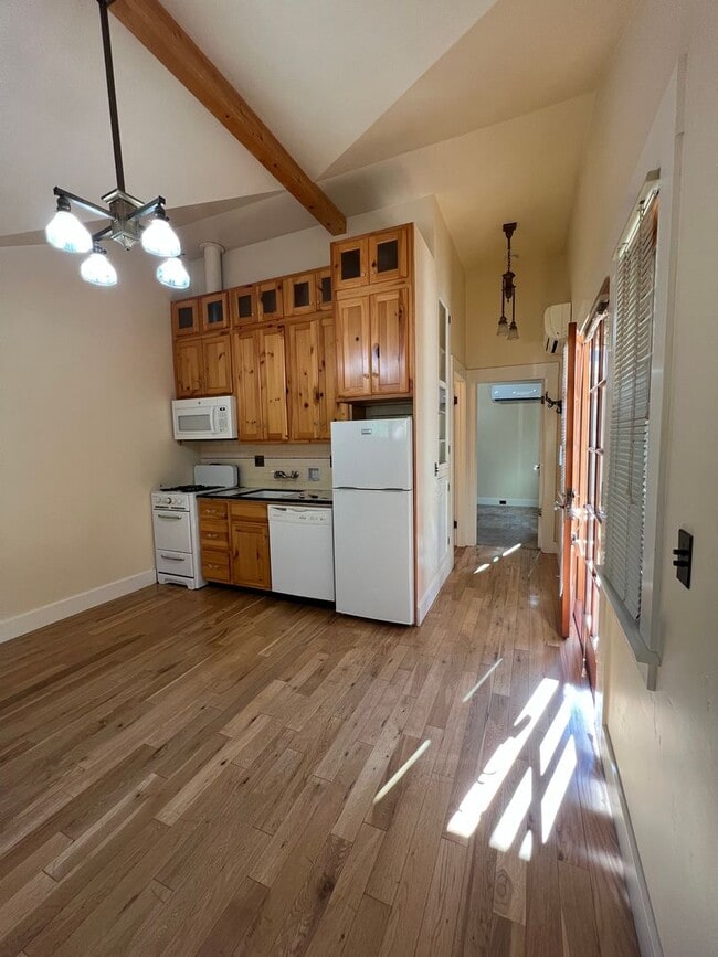 Photo - Charming 1 bedroom 1 bath cottage tucked off the beaten path but in down town Grass Valley with p...
