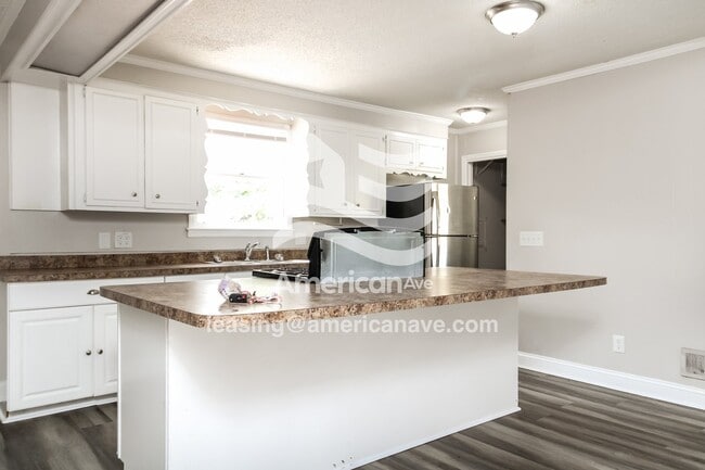 Photo - 713 Frieden St