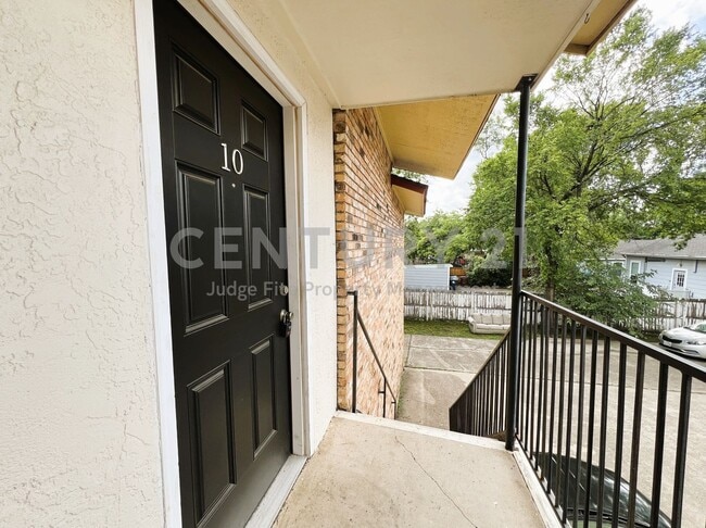 Photo - Spacious 2/1.5 in Denton Ready For Move-In! Unit 10