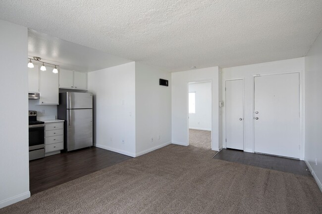 Photo - Bridgeview Apartments