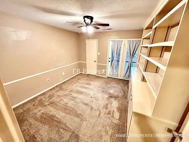 Photo - 5735 Barfield Cir