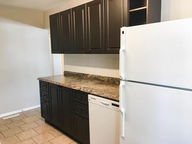 Photo - 10434-10164 164 St NW