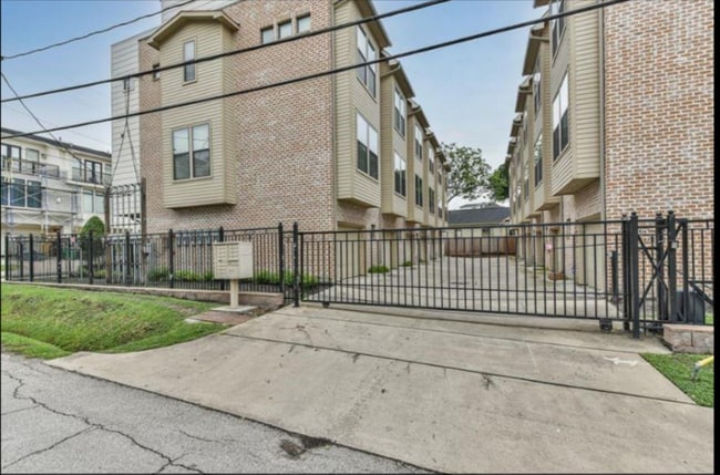 Photo - 3950 Floyd St Condo Unit 5